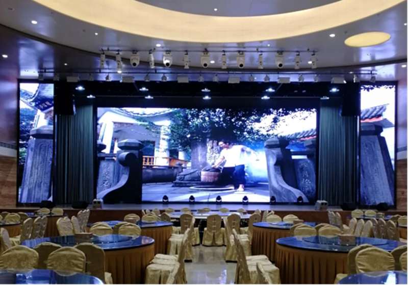 泸州宴会厅 规格型号：室内P3全彩 面积86平米.jpg